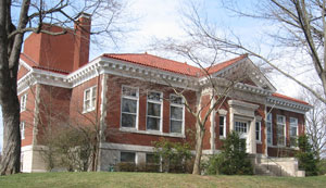 Photo of the Marietta Public Library